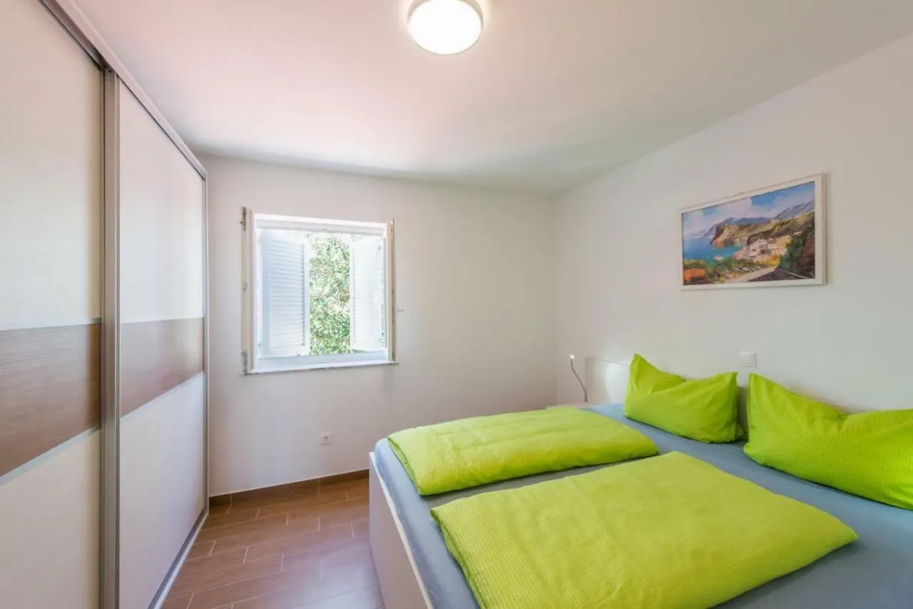 Apartment Fewo Villa Adria Barusic