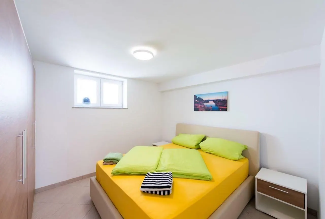 Fewo Villa Adria Barusic 0*,